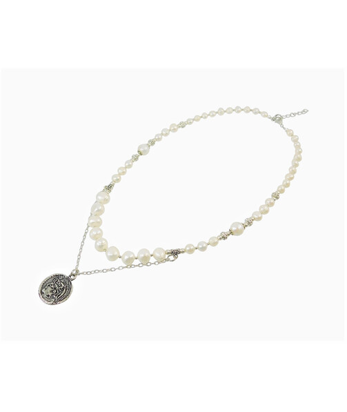 Pearl's exclusive "White Owl" necklace