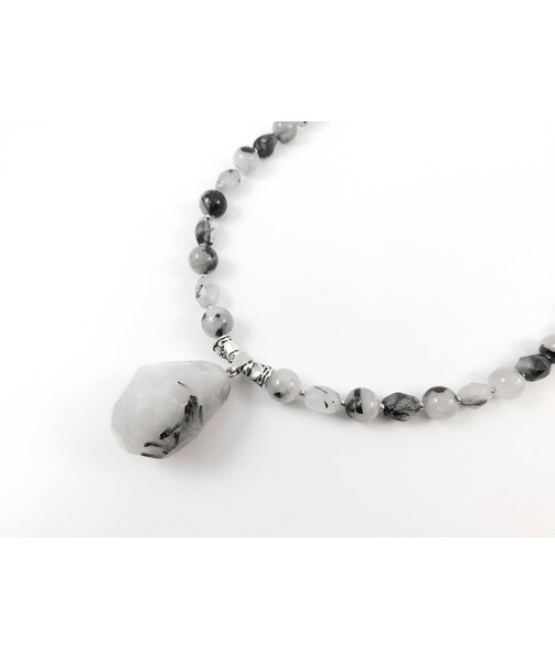 Exclusive necklace "White tiger" Quartz oval, crumb