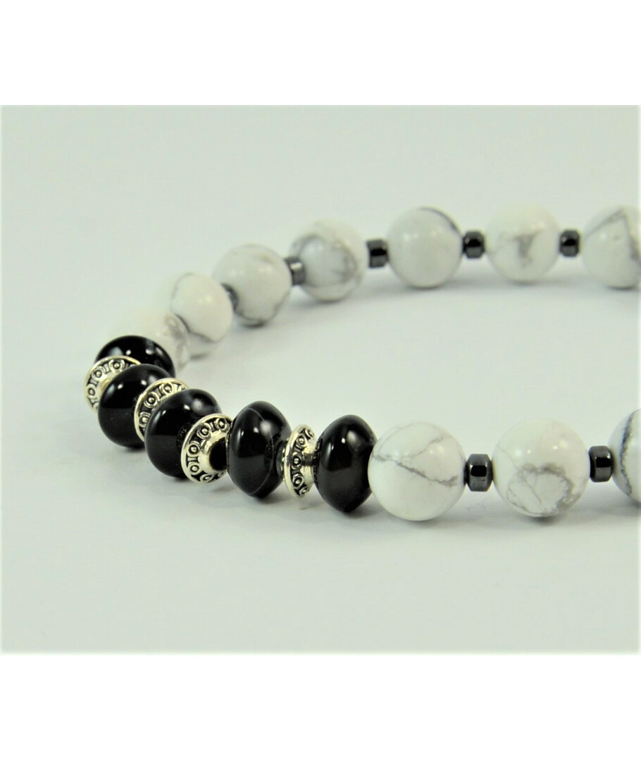 Exclusive Kahalong bracelet, Agate rondel, Hematite rondel