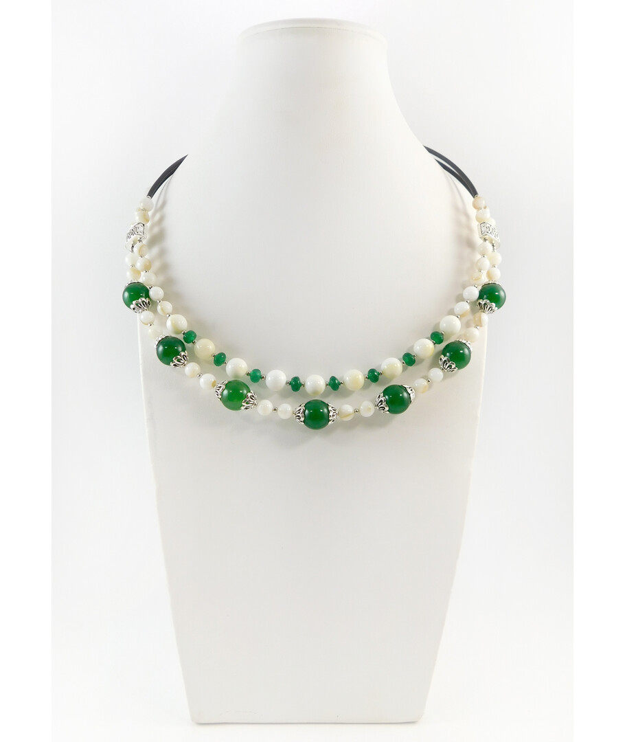 Exclusive necklace "Prima donna" Chrysoprase rondel, Mother of pearl, 2 rows