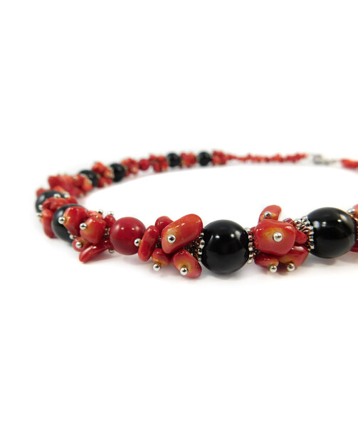 Exclusive necklace "Rushnychok" Agate, Coral