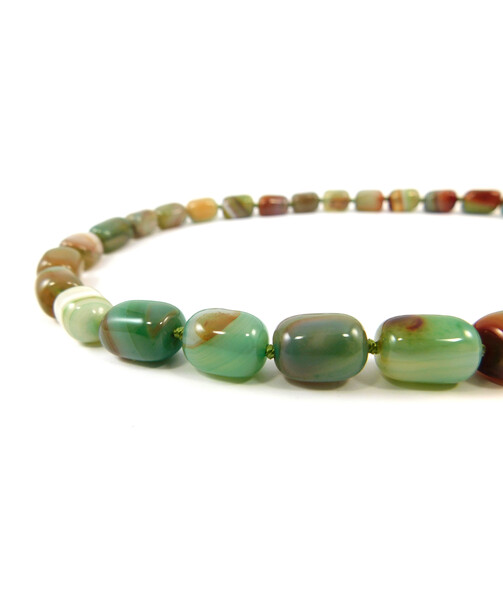 Exclusive Agate barrel necklace