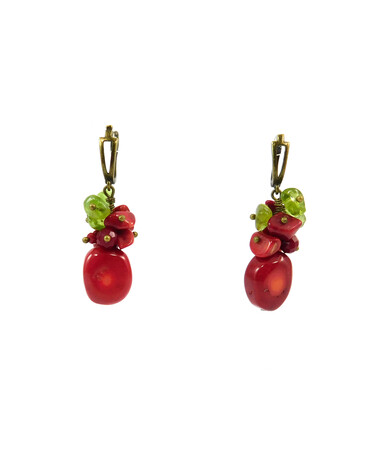 Exclusive coral earrings with a crumb of chrysolite