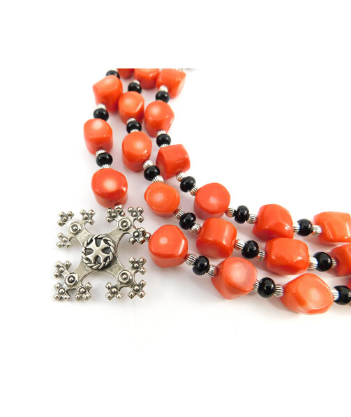 Exclusive necklace "Krasnoslava" Coral galtovka, Agate rondel, 3 rows