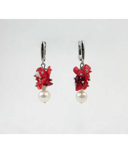 Exclusive earrings "Pearl symphony" Pearls, mother-of-pearl crumb