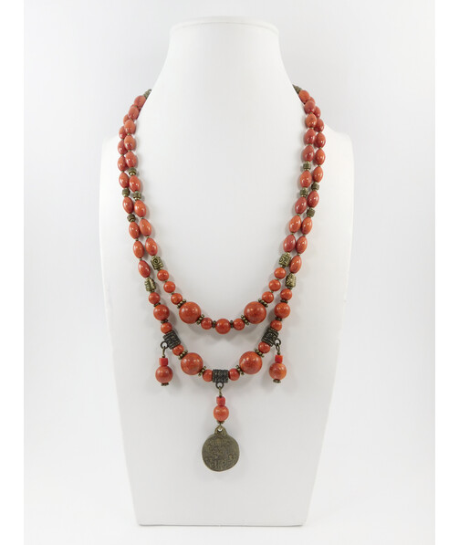 Exclusive necklace "Majestic" Sponge coral, 2 rows