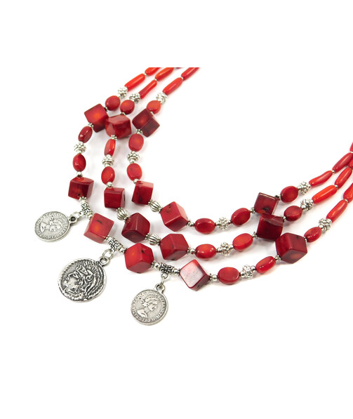 Exclusive necklace "Zvenihor" Red coral, 3 rows