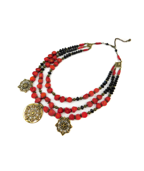 Exclusive necklace "Barva" Coral, Agate rondel, 3 rows