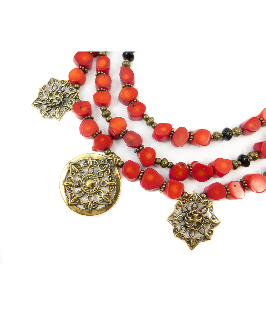 Exclusive necklace "Barva" Coral, Agate rondel, 3 rows