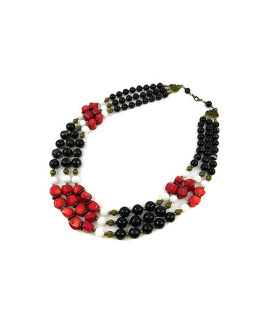 Exclusive necklace "Ardana" Agate, coral, 3 rows