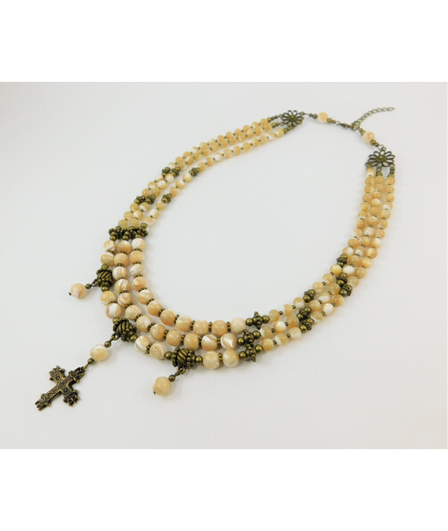 Exclusive necklace "Reprise" Mother of pearl, 3 rows