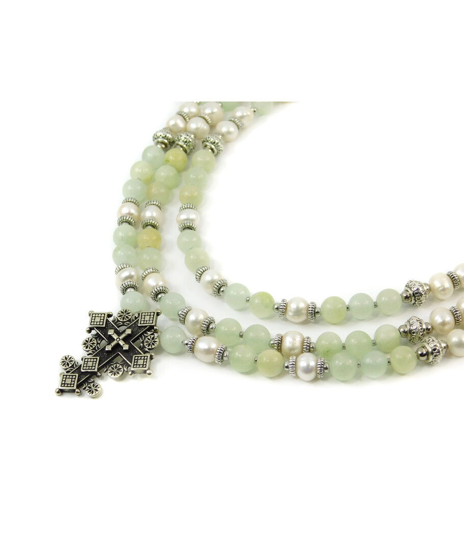 Exclusive necklace "Zvenislava 2" Onyx, Pearls, 3 rows