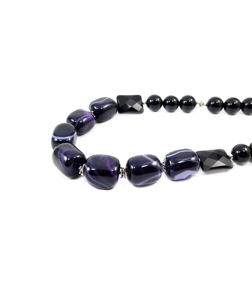 Exclusive necklace "Black Dress" Agate fiol 