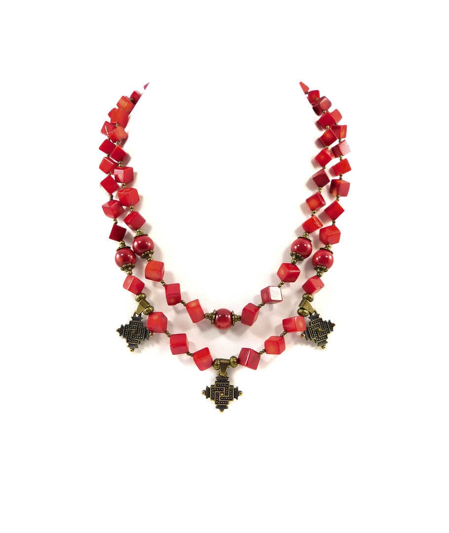 Exclusive necklace "Red Lily" Coral cube, 2-row sphere