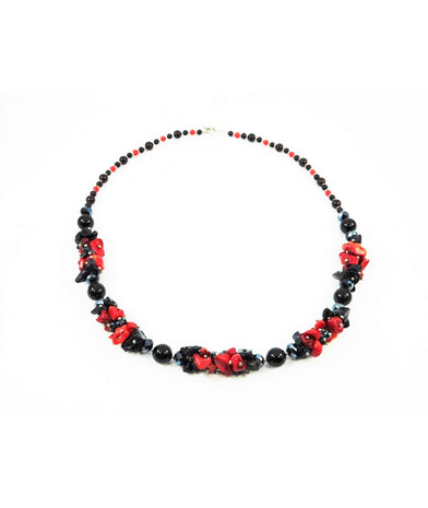 Exclusive necklace "Red and black" Agate