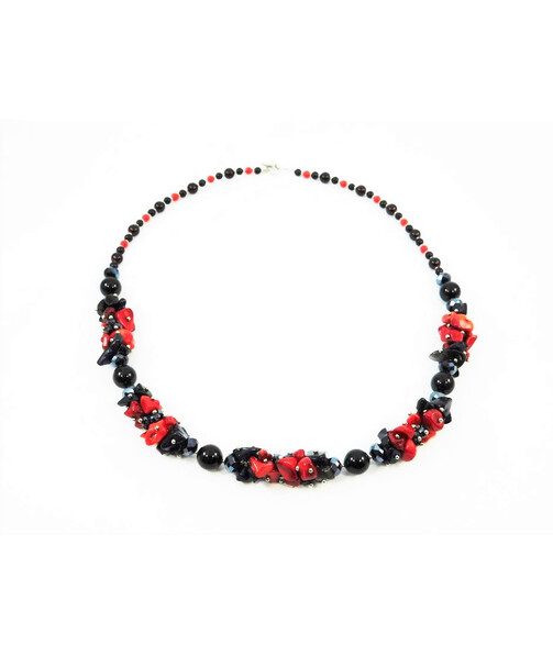 Exclusive necklace "Red and black" Agate