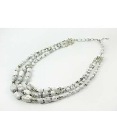 Exclusive necklace "Kharetina" Kaholong, 3 rows