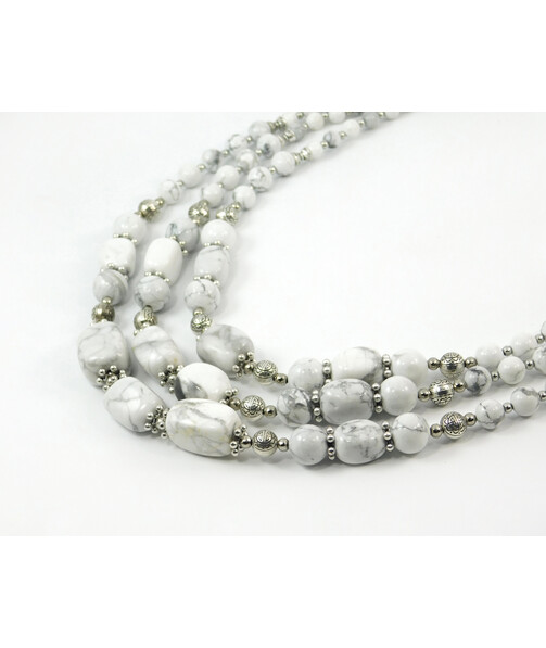 Exclusive necklace "Kharetina" Kaholong, 3 rows