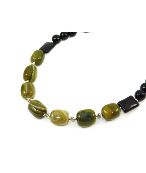 Exclusive necklace "Black dress" Agate barrel