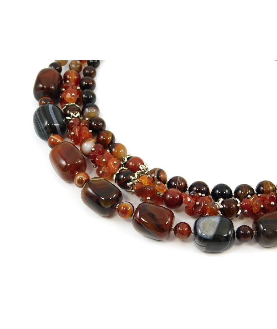 Exclusive necklace "Prima Donna" Barrel agate, Carnelian crumb, 3 rows