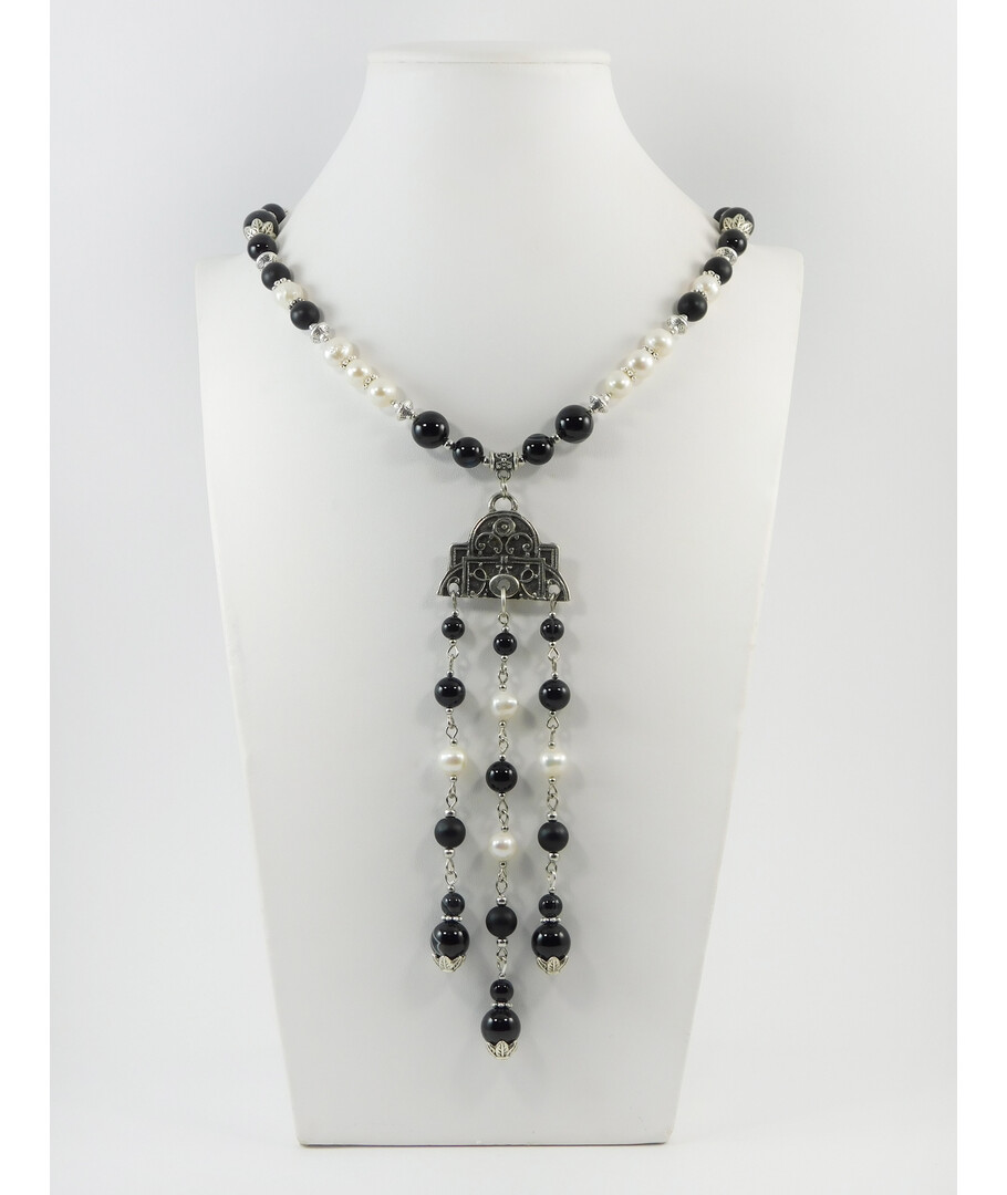 Exclusive necklace "Lola" Pearls, Shungite, Agate