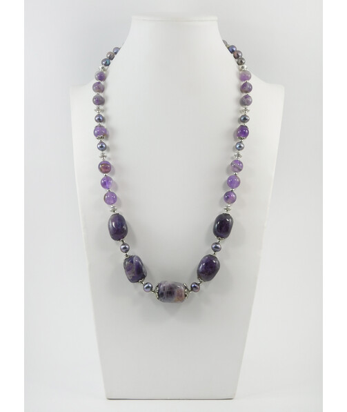 Exclusive necklace "Jolie" Pearls, Amethyst, chevron