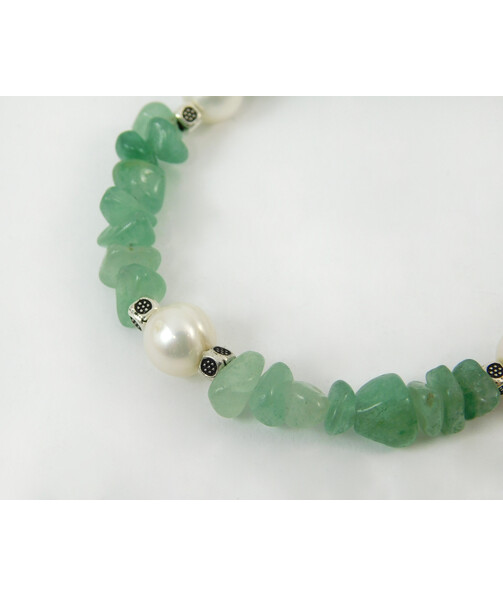 Exclusive bracelet "Malana" Pearls, jade crumb