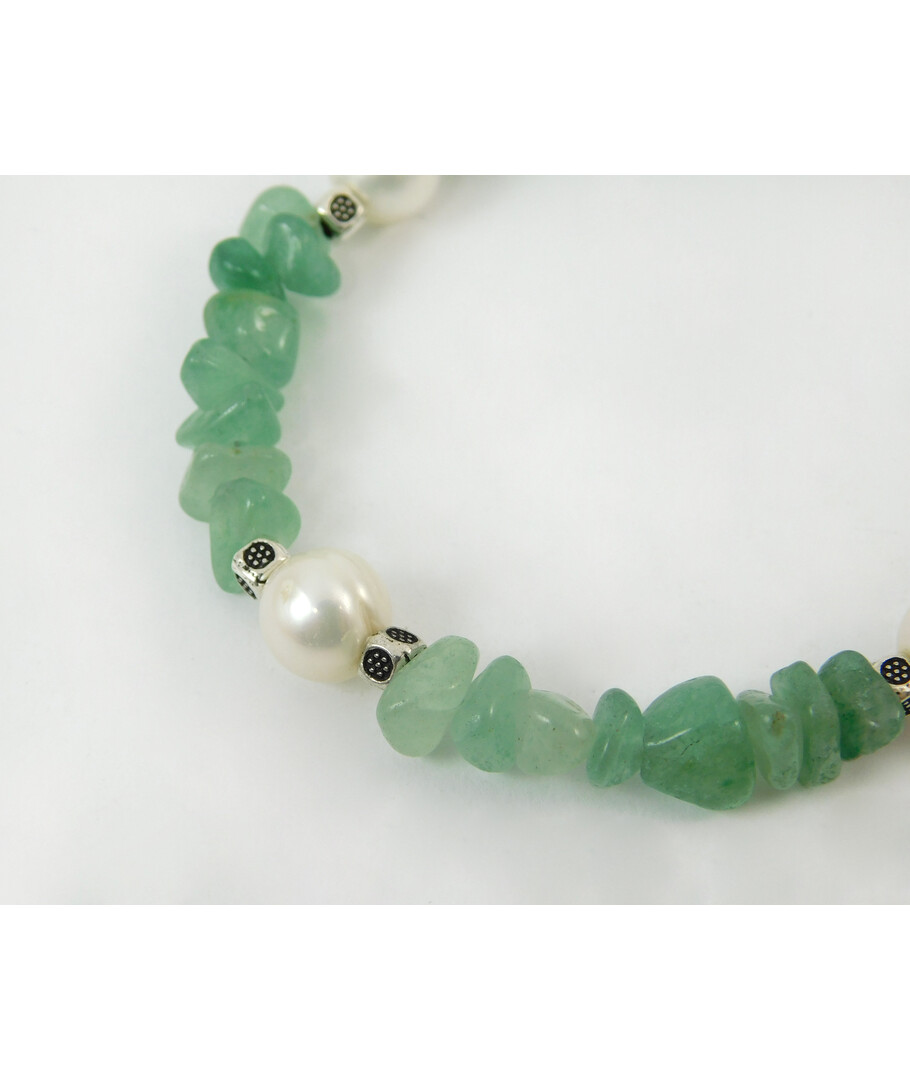 Exclusive bracelet "Malana" Pearls, jade crumb