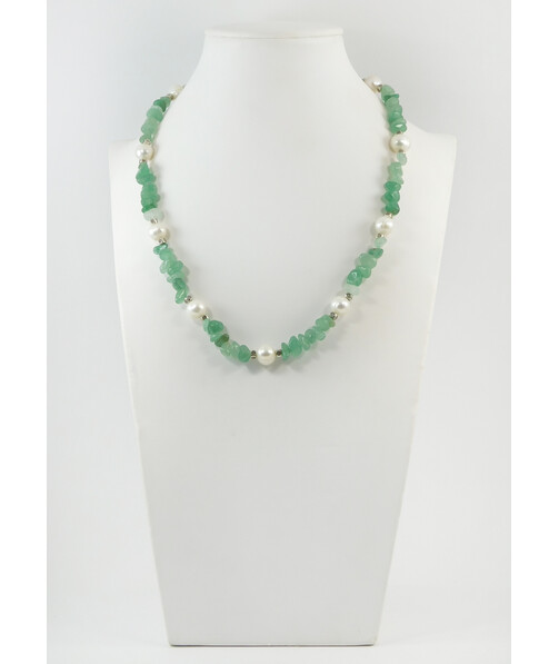 Exclusive necklace "Malana" Pearls, jade crumb