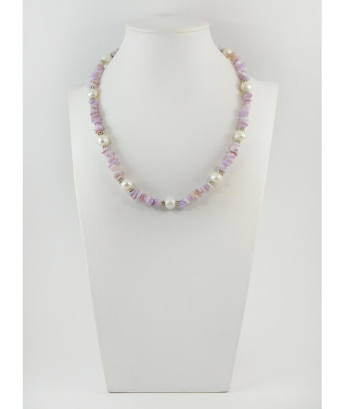 Exclusive necklace "Malana" Pearls, Mother of pearl crumb