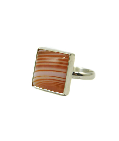 Carnelian ring, silver