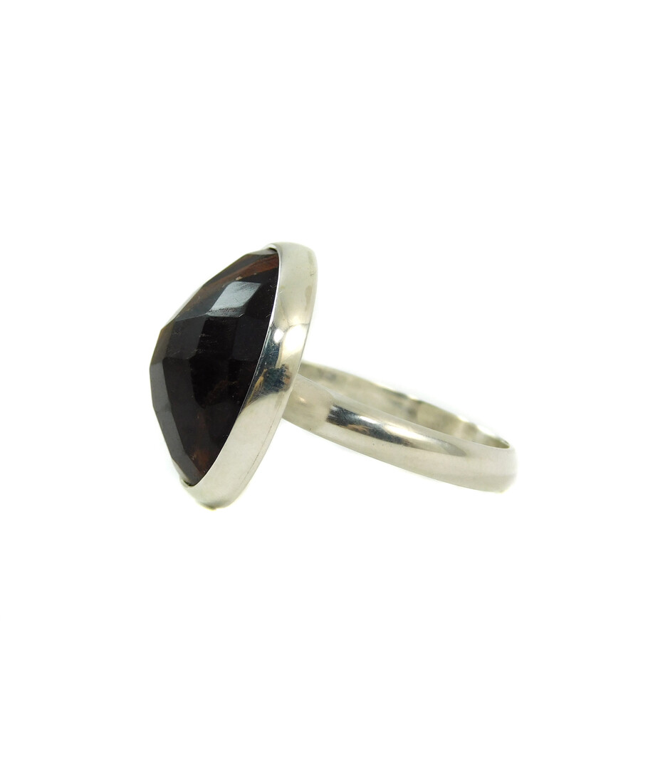 Bull's eye ring, silver