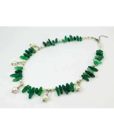 Exclusive necklace "Zarina" Chrysoprase, pearls