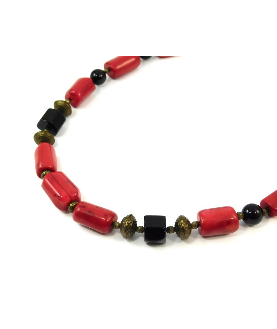 Exclusive necklace "Makhidevran" Coral tail, Agate barrel