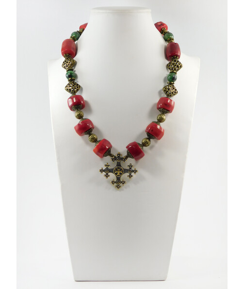 Exclusive necklace "Magnificent century" Zoisite, Coral galtovka