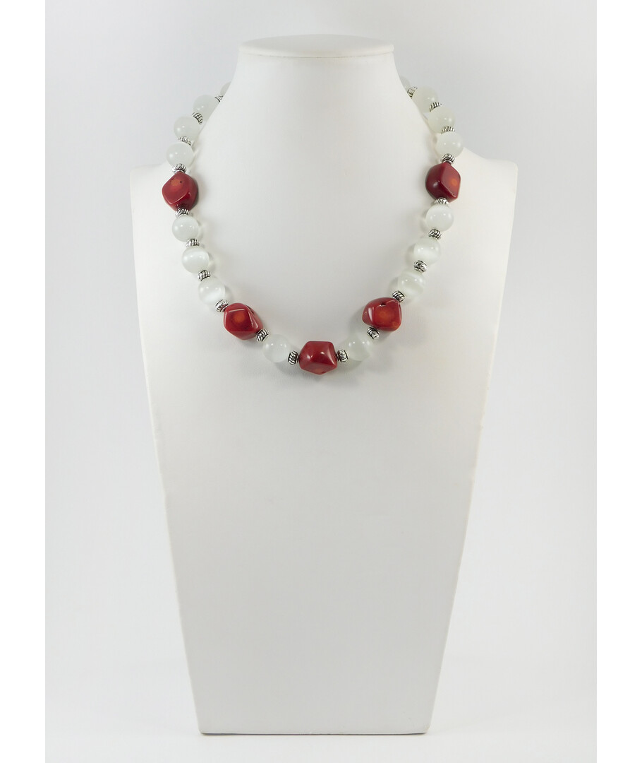 Exclusive necklace "Steam" Cat's eye, Coral tail