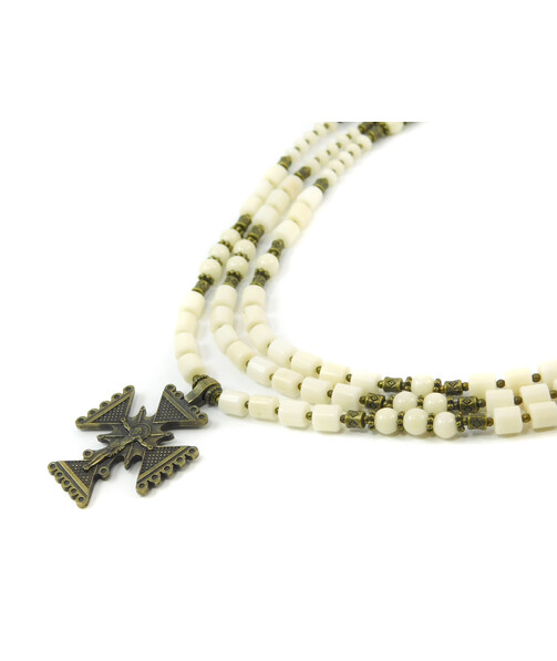 Exclusive necklace "Cornelia" White coral, rondel, barrel, drop, 3 rows