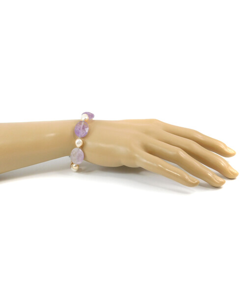 Exclusive bracelet "Felicita" Amethyst faceted oval, Pearls