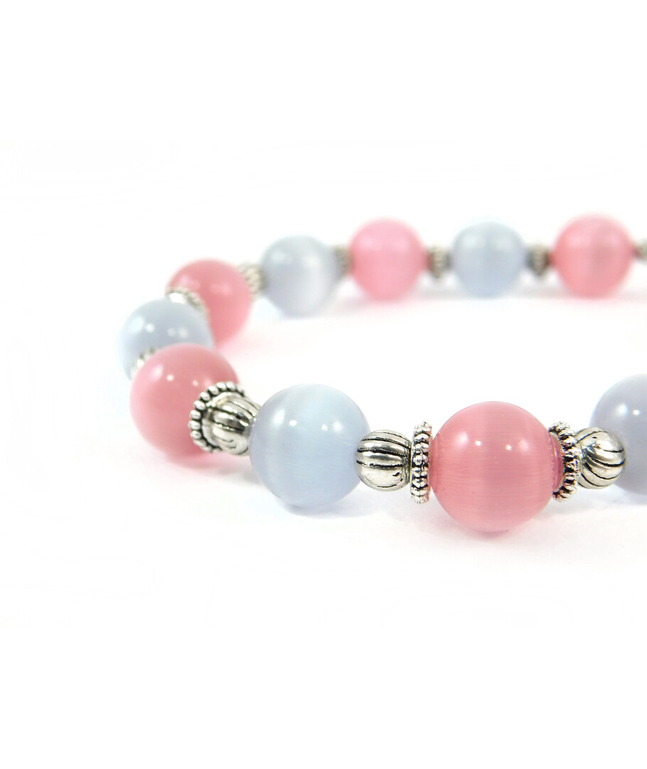 Exclusive bracelet "Marshmallow" Cat's eye, clasp