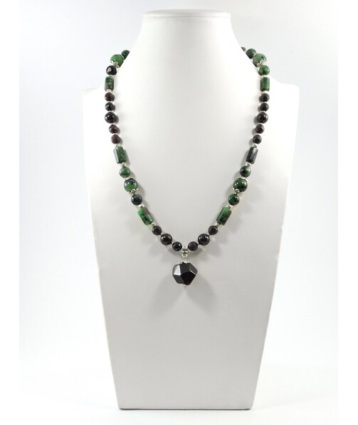 Exclusive necklace "Pomegranate Garden" Pomegranate, facet, Zoisite, barrel