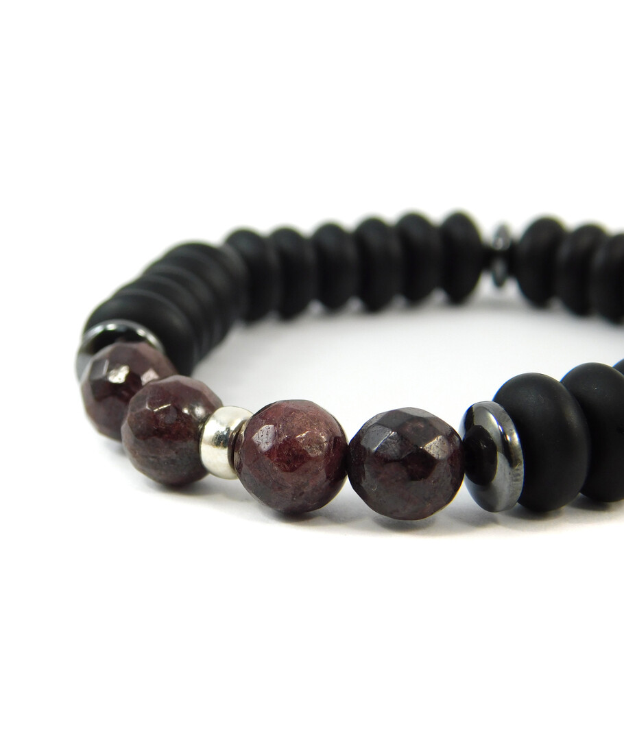 Bracelet Garnet facet, Shungite, Hematite rondel, silver