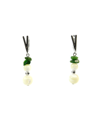 Exclusive earrings "Zendaya" Mother-of-pearl, small Jadeite