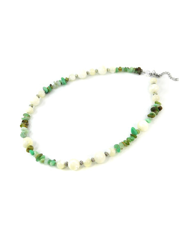 Exclusive necklace "Zendaya" Mother-of-pearl, chrysoprase crumb