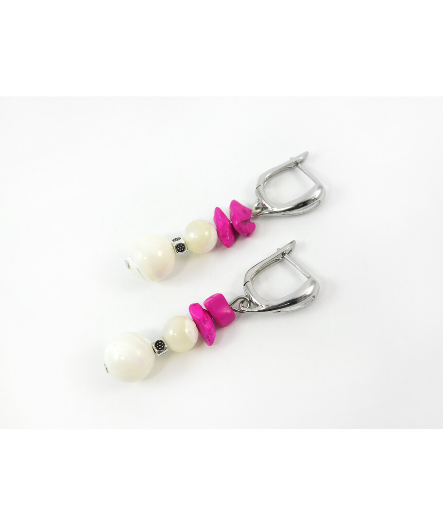 Exclusive earrings "Zendaya" Mother of pearl, Agate fuchsia crumb