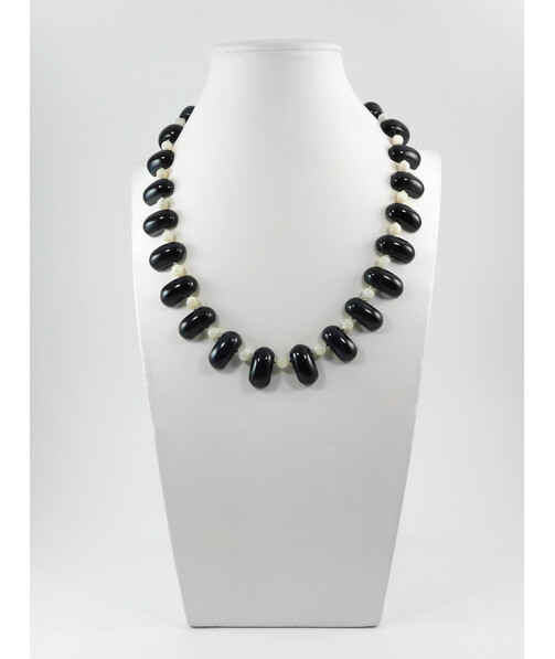 Exclusive necklace "Oversize" Agate link, Mother of pearl