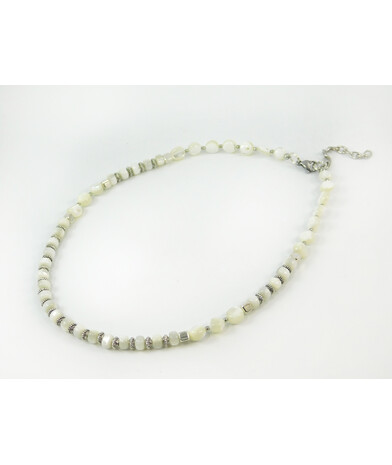 Exclusive necklace "Jessica" Mother-of-pearl rondel, galotvka