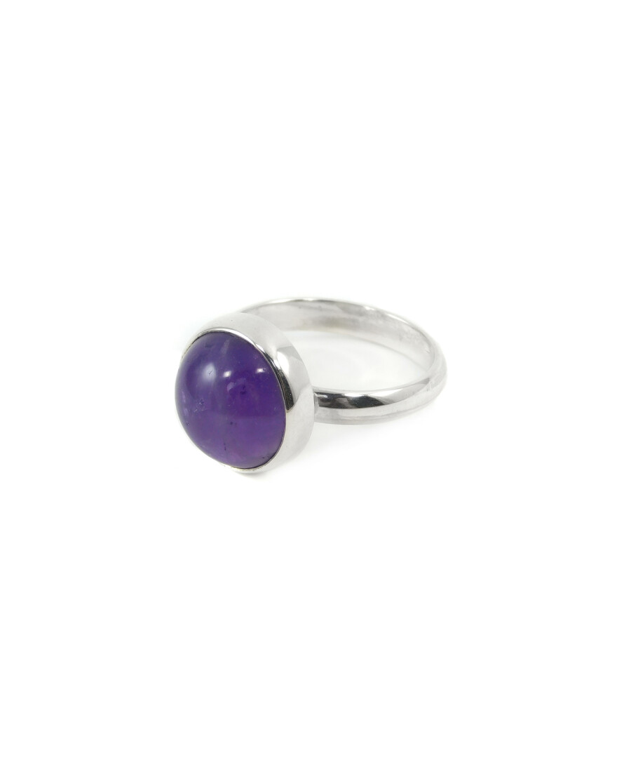 Amethyst silver ring