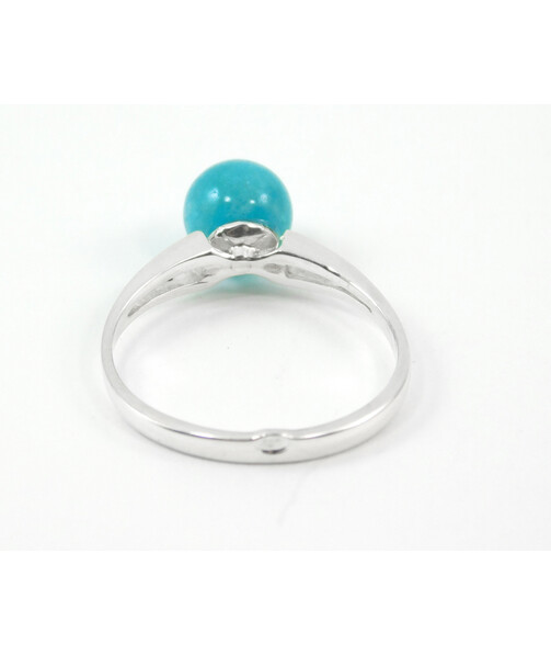 Aquamarine silver ring