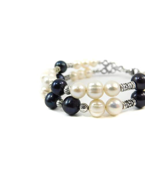 Exclusive bracelet "California" Pearls black, white, 2 rows