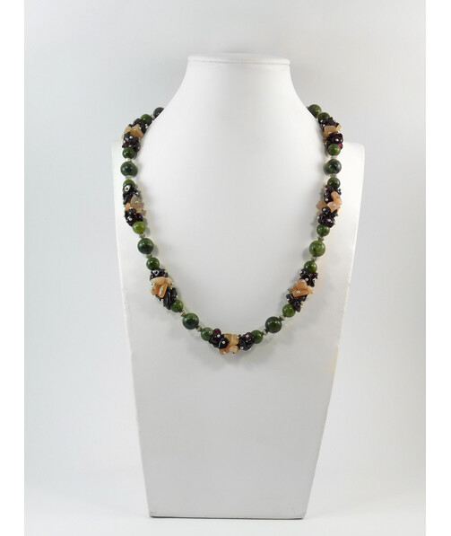 Exclusive necklace "Istanbul" Jadeite, Garnet, Sunstone crumb